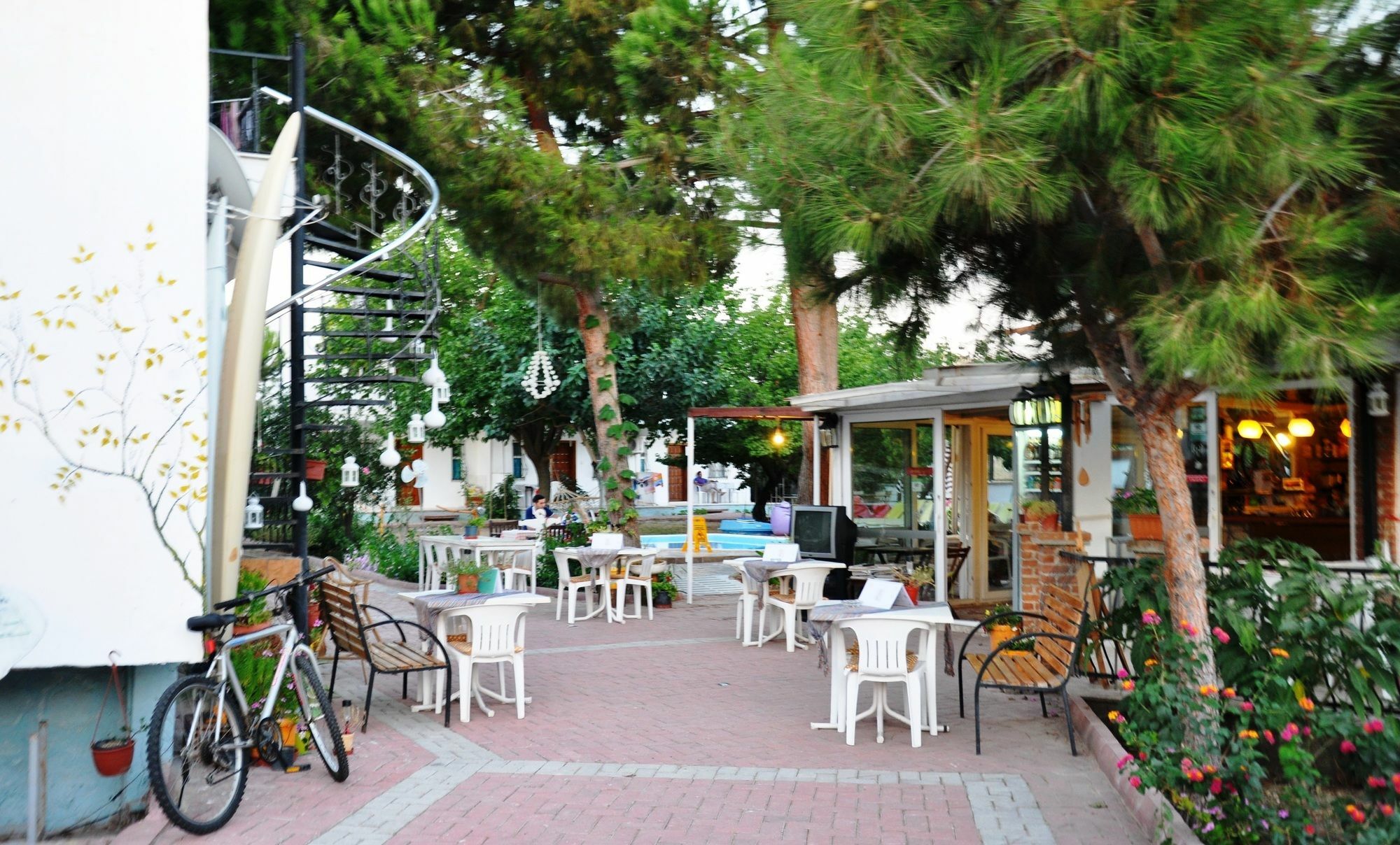Mursel Garden Hotel